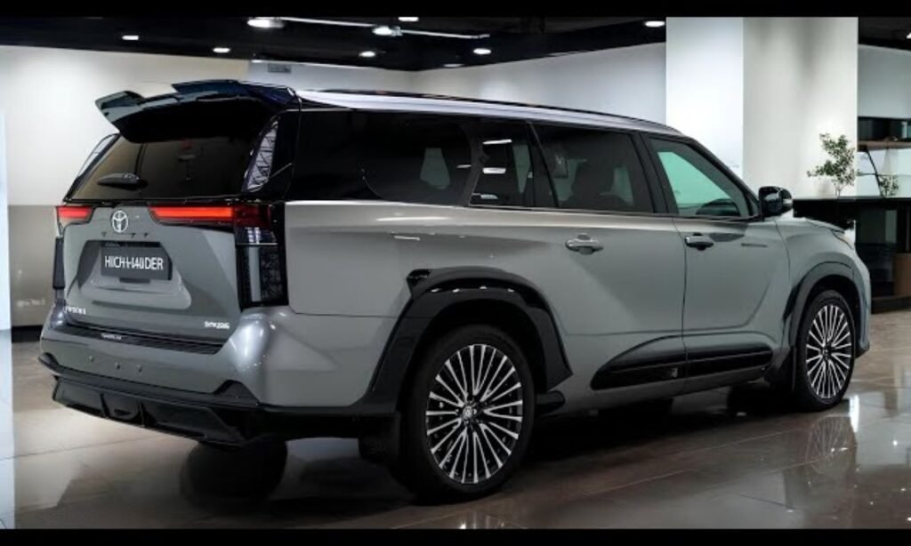 Toyota Grand Highlander Unveiled with Premium Interior